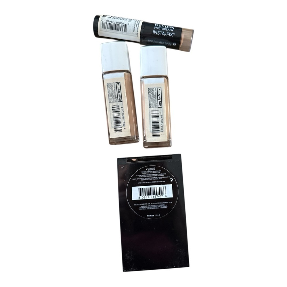 Revlon Bundle PhotoReady Makeup Set - Light Medium Tan - Picture 5 of 5